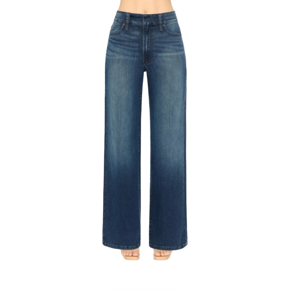 MORRISON JEANS SIZE 29” Sexy Boyfriend / Night
Moves Wash